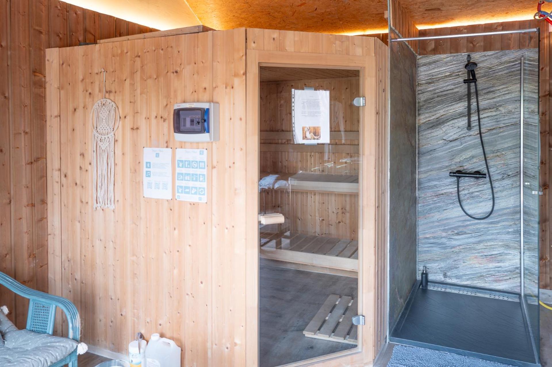 La Calougeotte, Jardin, Et Sauna Prives Chalet *