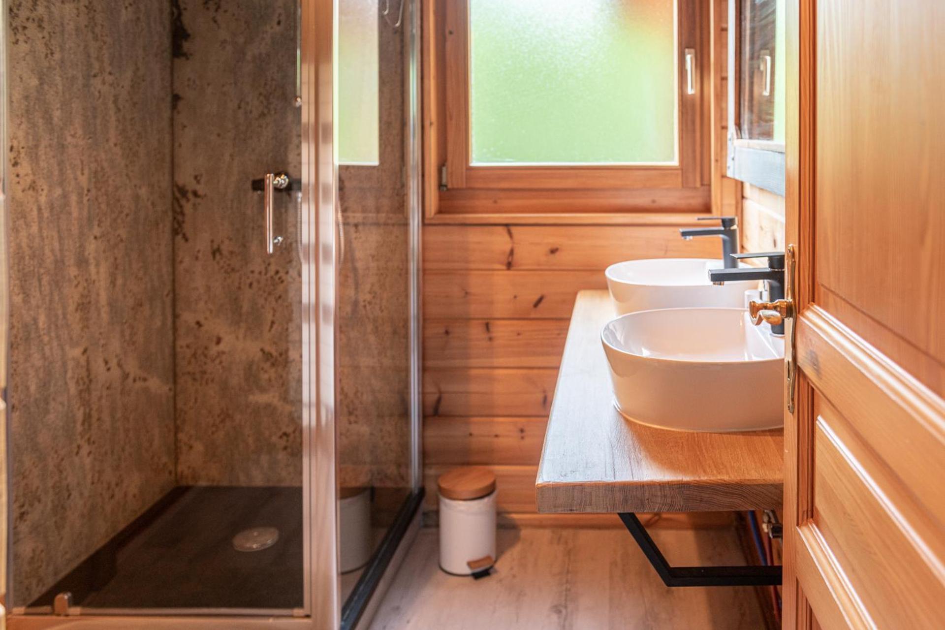 La Calougeotte, Jardin, Et Sauna Prives Chalet Le Menil